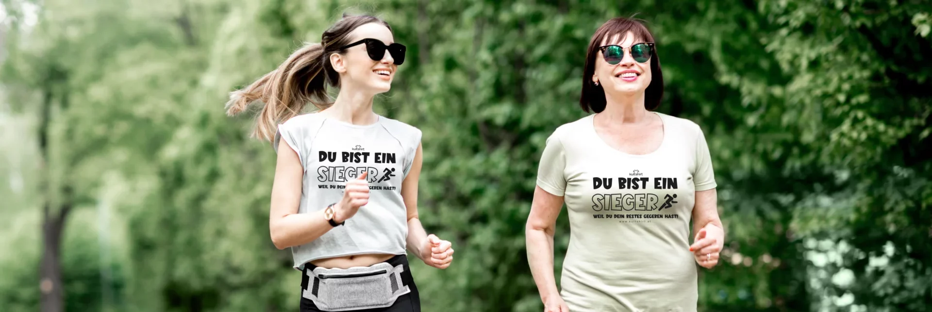 Zwei laufende Frauen mit Laufshirt Design Druck auf dem T-Shirt von Kultshirt.